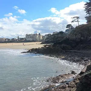 La Maison Des Couleurs Saint-Lunaire